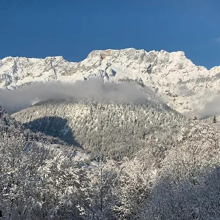 Bergromantik Charme Mit Einer Infrarotkabine Und Bergblick Apartamento