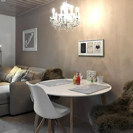Apartamento Bergromantik Charme Mit Einer Infrarotkabine Und Bergblick