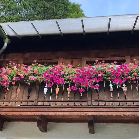 아파트 Bergromantik Charme Mit Einer Infrarotkabine Und Bergblick